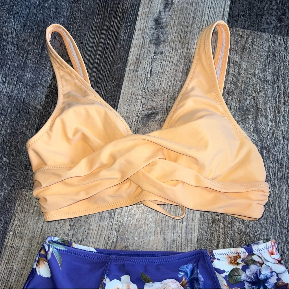 Cupshe orange top tie back & blue floral high waist bottoms size small